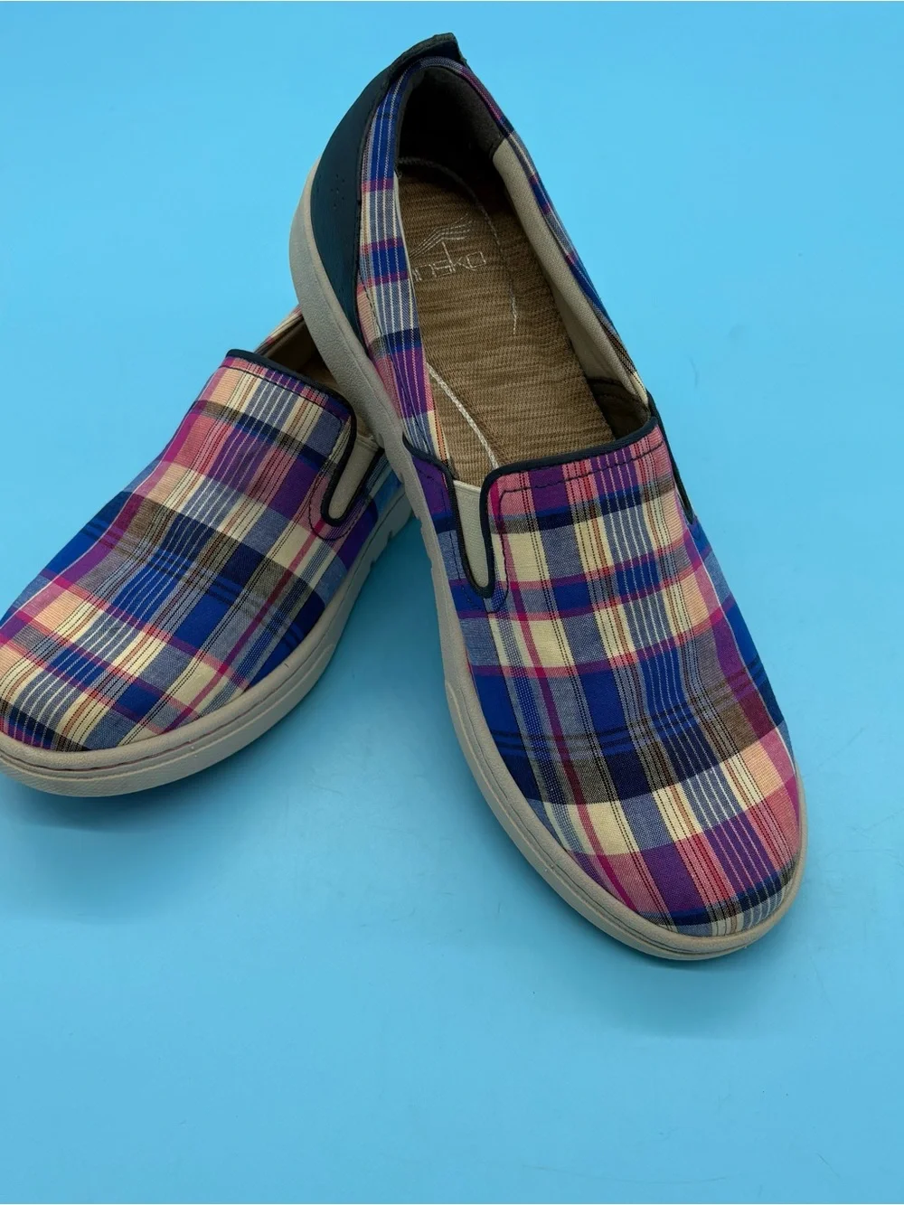 Dansko Belle Madras Plaid Canvas Slip On Comfort Sneakers Size 10.5 / 41